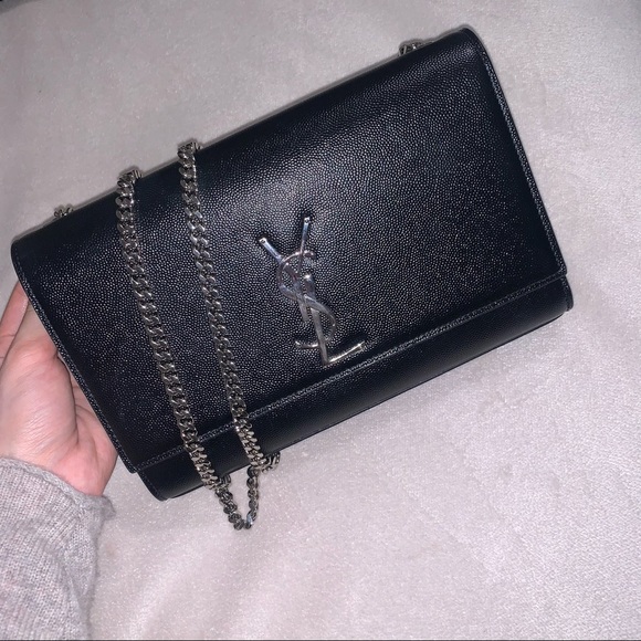 SAINT LAURENT | KATE MEDIUM CHAIN BAG IN GRAIN DE POUDRE LEATHER - Picture 6 of 8